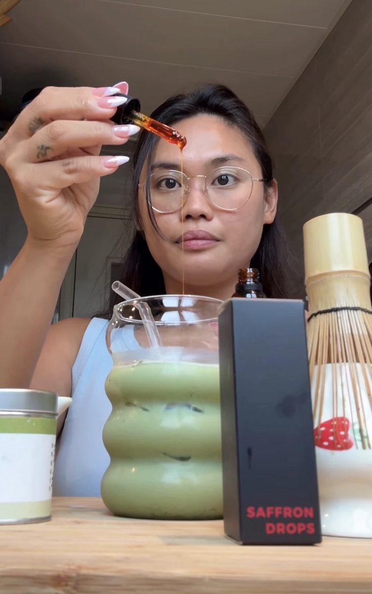 Saffron Drops in matcha